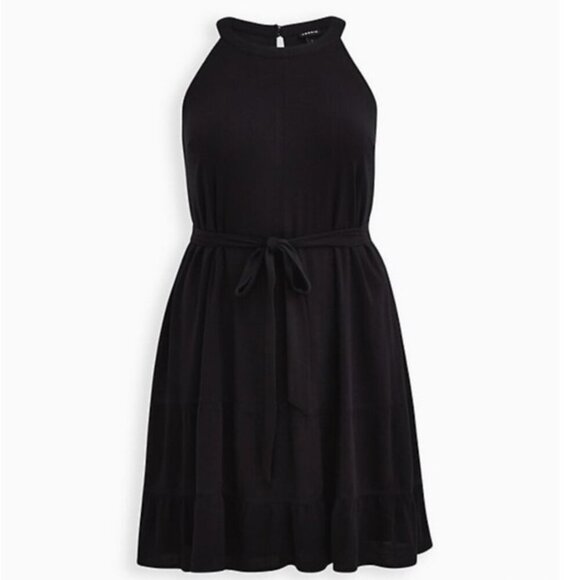 TORRID 1 Plus Size Mini Woven Tiered Dress Black Halter / High Neck Knee NO BELT - Picture 1 of 14